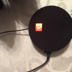 Jbl Bluetooth speaker